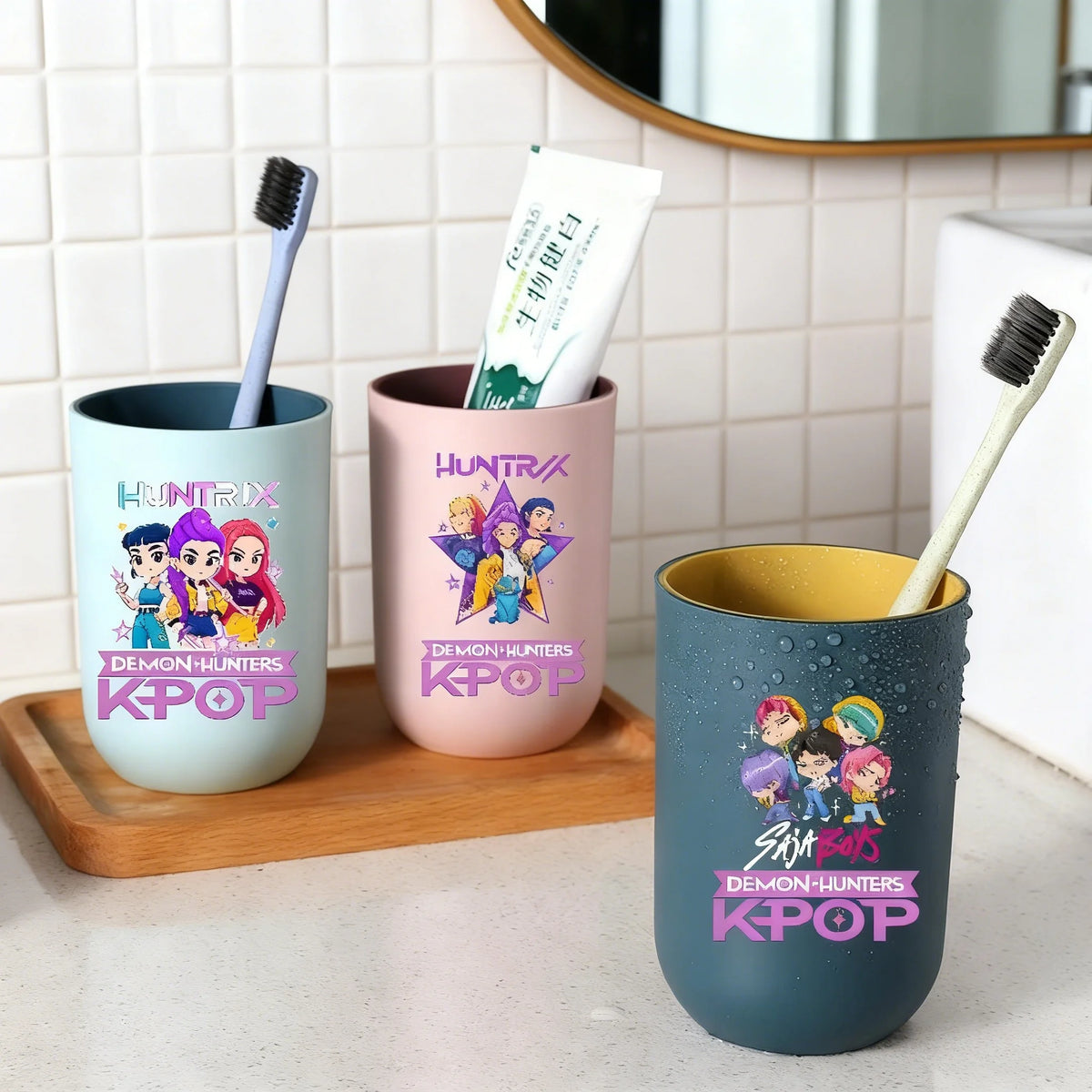 Gobelet à brosse à dents K-Pop Demon Hunters, gobelet en plastique pour bain de bouche, boîte de rangement pour articles de toilette de voyage, accessoires de salle de bain