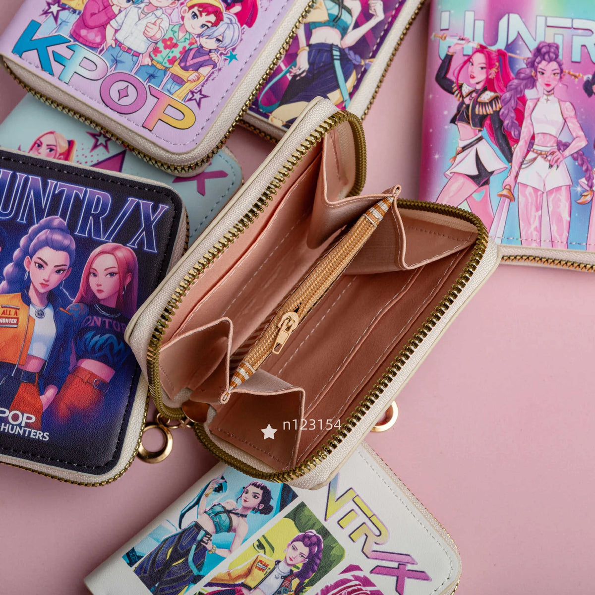 Portefeuille court pour femme KPop Demon Hunters, porte-cartes de crédit en cuir PU, multi-segments, petit portefeuille zippé, pochette pour femme, porte-monnaie