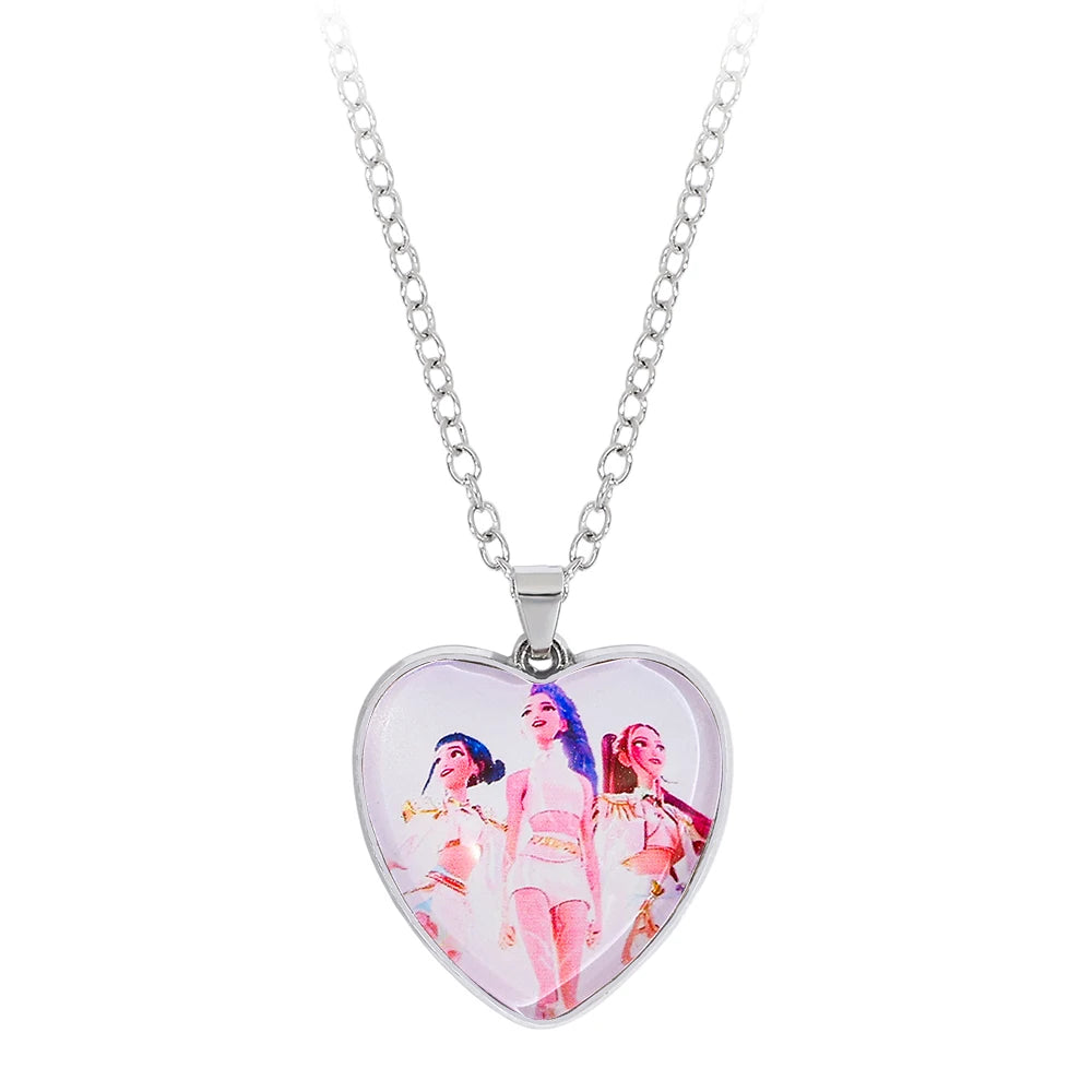Films occidentaux populaires - Accessoire collier en forme de cœur Kpop Demon Hunter : Witch Hunter Girl Squad Time Gem